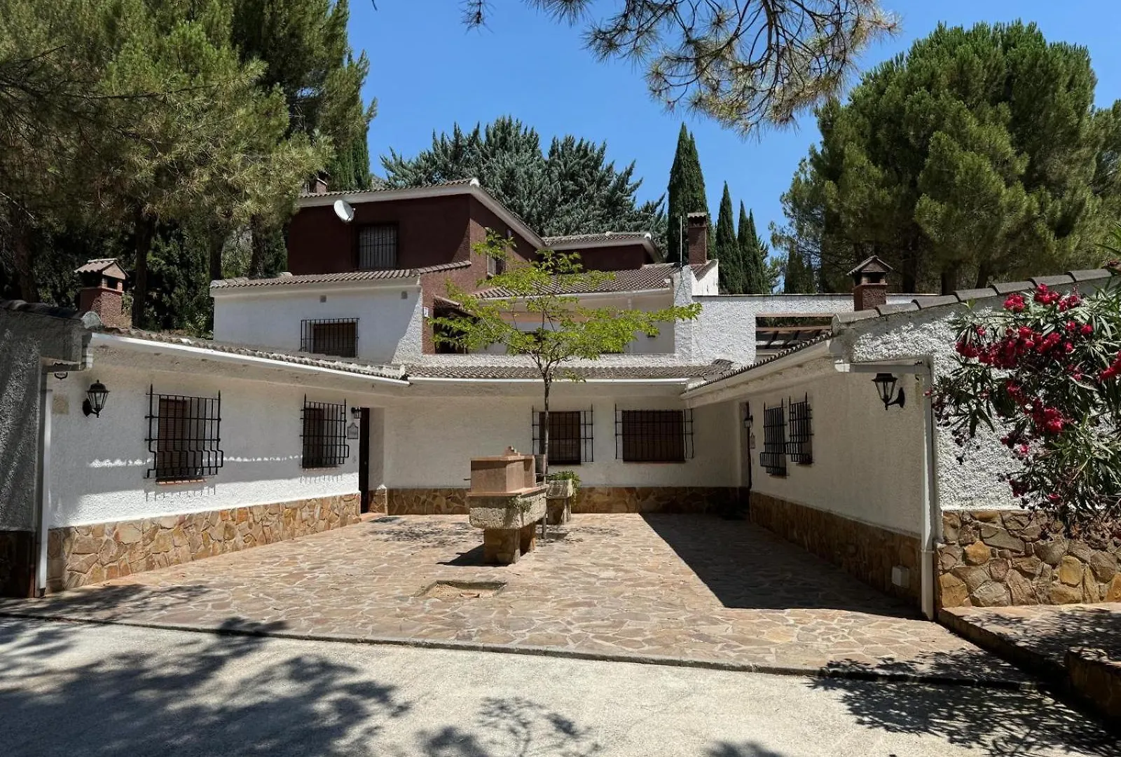 Casa Rural Apiedesierra Granada Huetor Santillan Spain