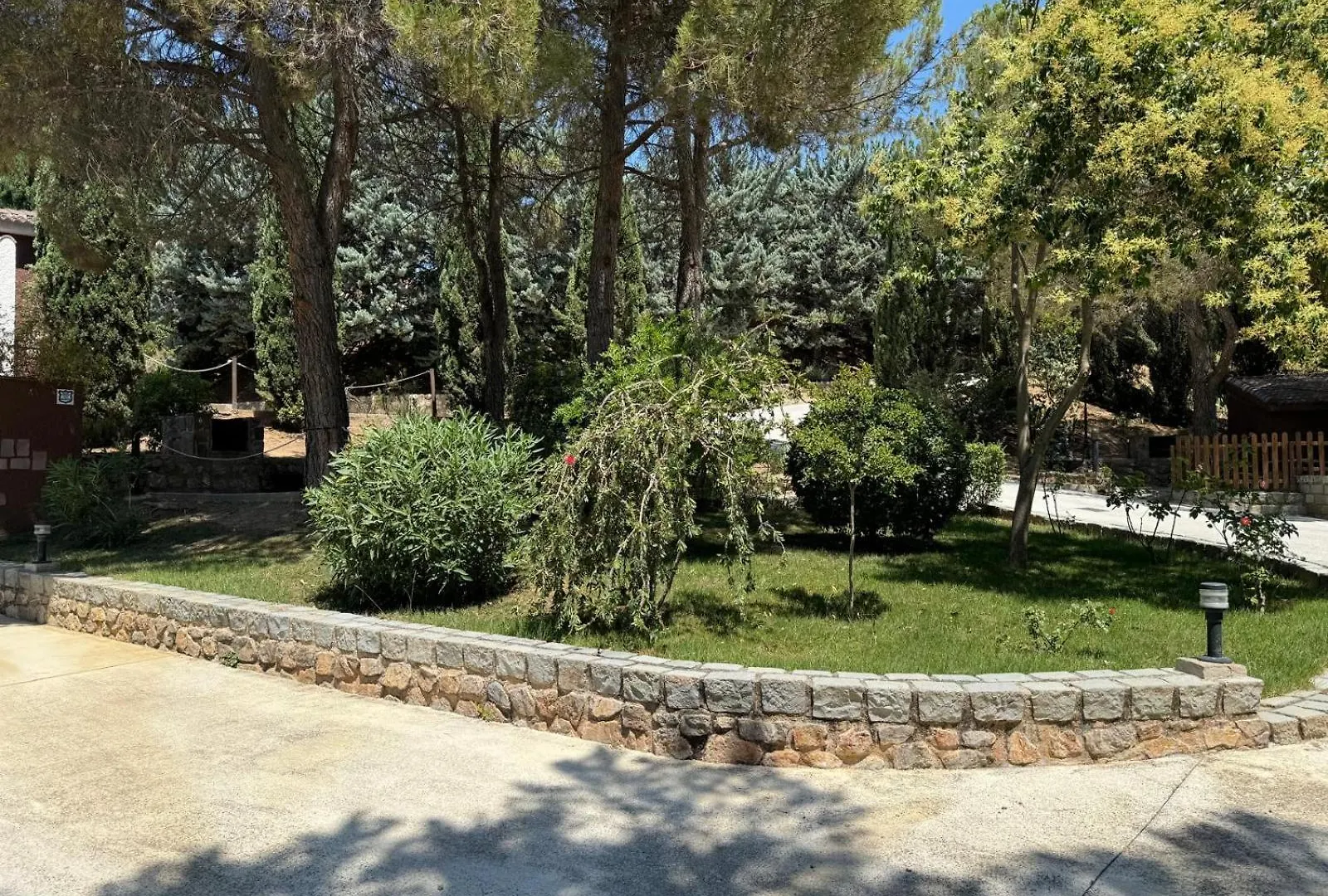 Casa Rural Apiedesierra Granada Huetor Santillan